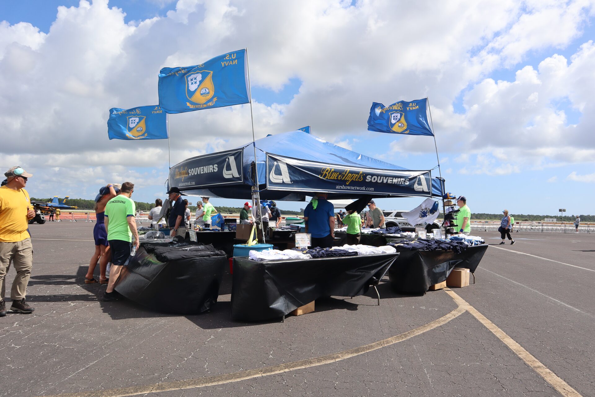 Blue Angels souvenir stand with US flags